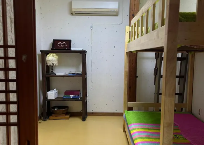Eugene Hanok ゲストハウス
