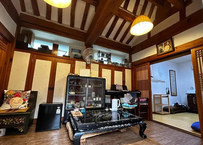 Gasthof Eugene Hanok